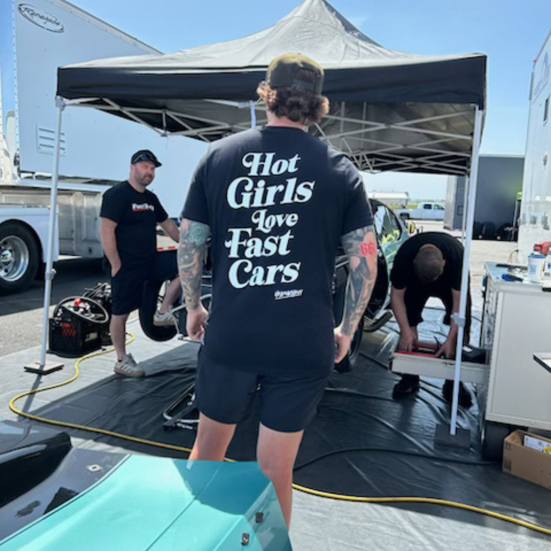 *MEN* LIKE HOT GIRLS TOO TEE